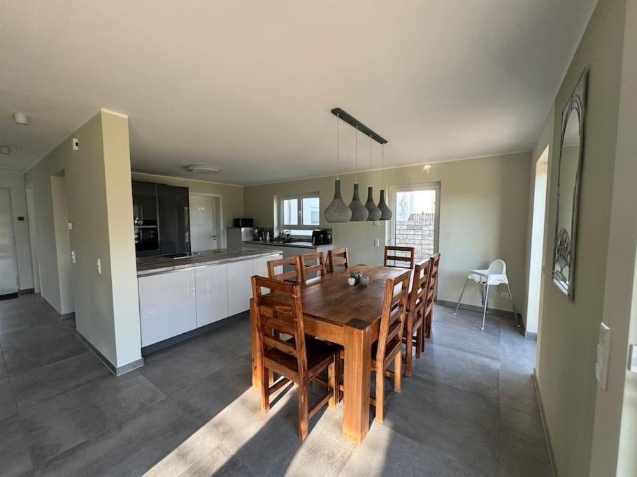 Modernes Ferienhaus In Uedersdorf Exteriér fotografie