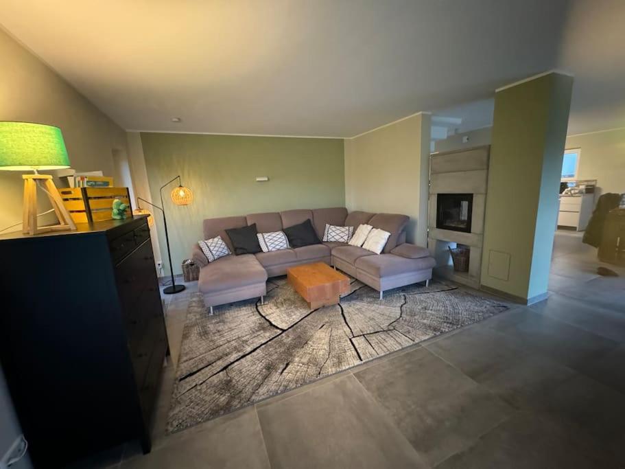 Modernes Ferienhaus In Uedersdorf Exteriér fotografie